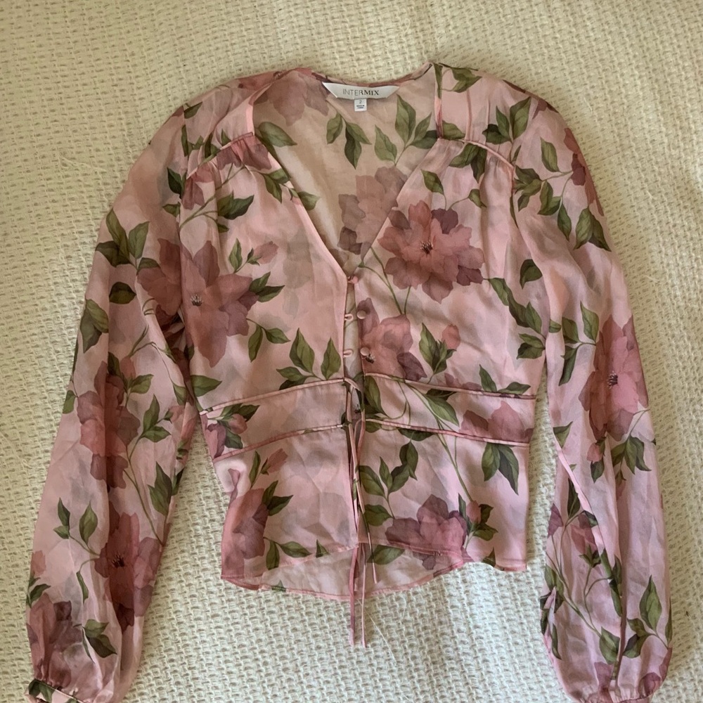 Intermix 100% Silk Pink Floral Long Sleeve Tie Front Button Blouse Top Shirt